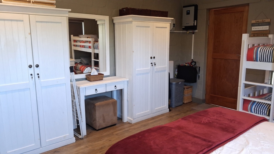 6 Bedroom Property for Sale in Stilbaai Wes Western Cape